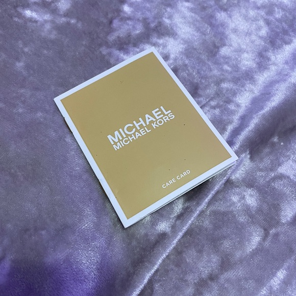 MICHAEL KORS Jet Set Large East West Zip Chain Black Crossbody Bag - Picture 9 of 9